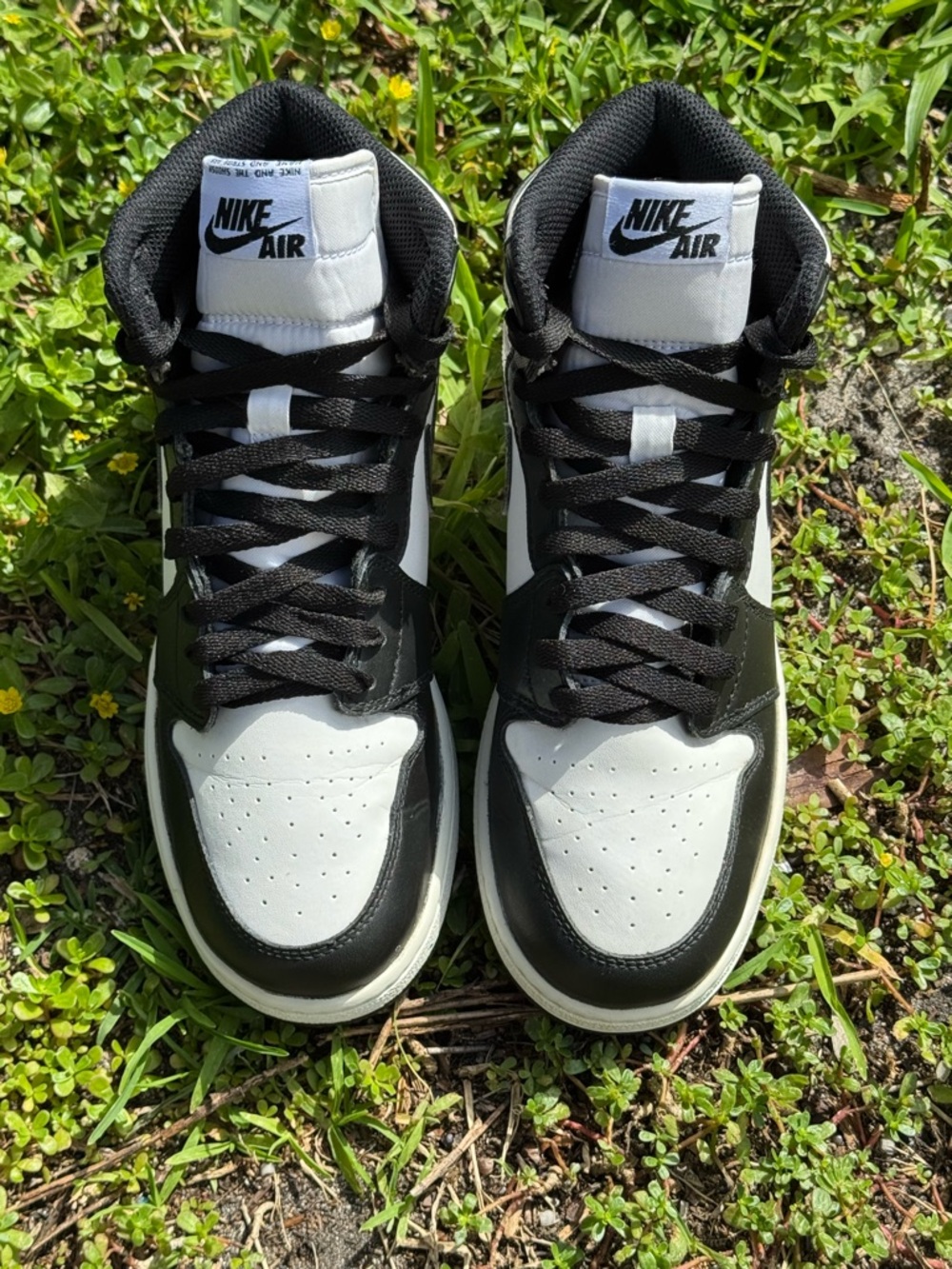 Nike Air Jordan 1 Retro High OG "Black White" GS - Picture 8 of 15